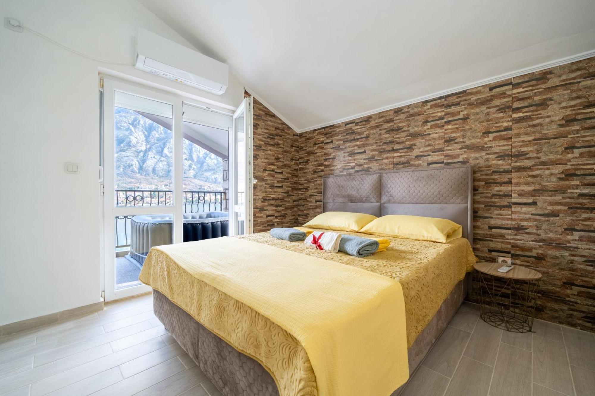 Apartments Vukovic Kotor Exterior foto